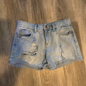 Old navy ripped mom jean shorts